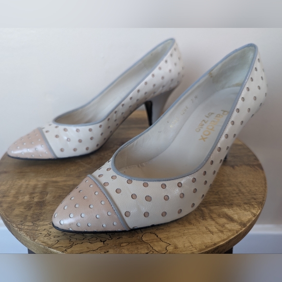 VINTAGE Paradox By Zalo Polka Dot Kitten Heels: Pink, Gray, & Cream (SIZE 7) - Picture 3 of 15